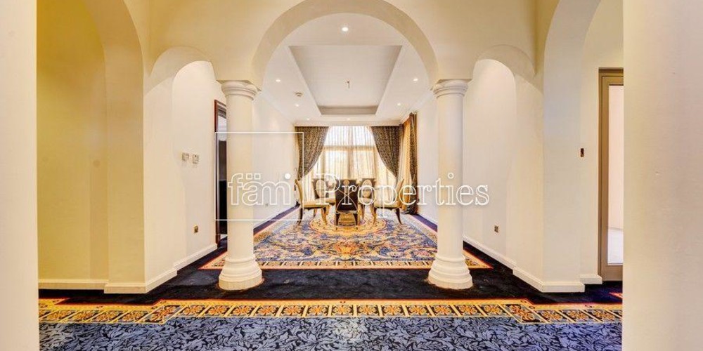 Villa 2614 — Luxury villa for rent in Palm Jumeirah