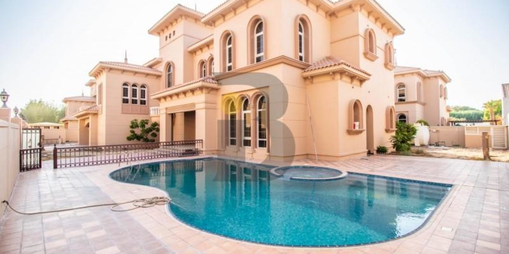 Villa 2636 — Luxury villa for rent in Al Safa
