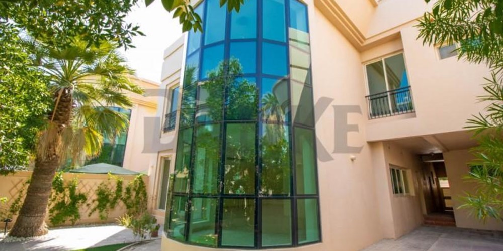 Villa 2643 — Luxury villa for rent in Al Wasl